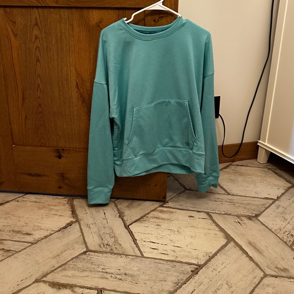 Under Armour Sweatshirt